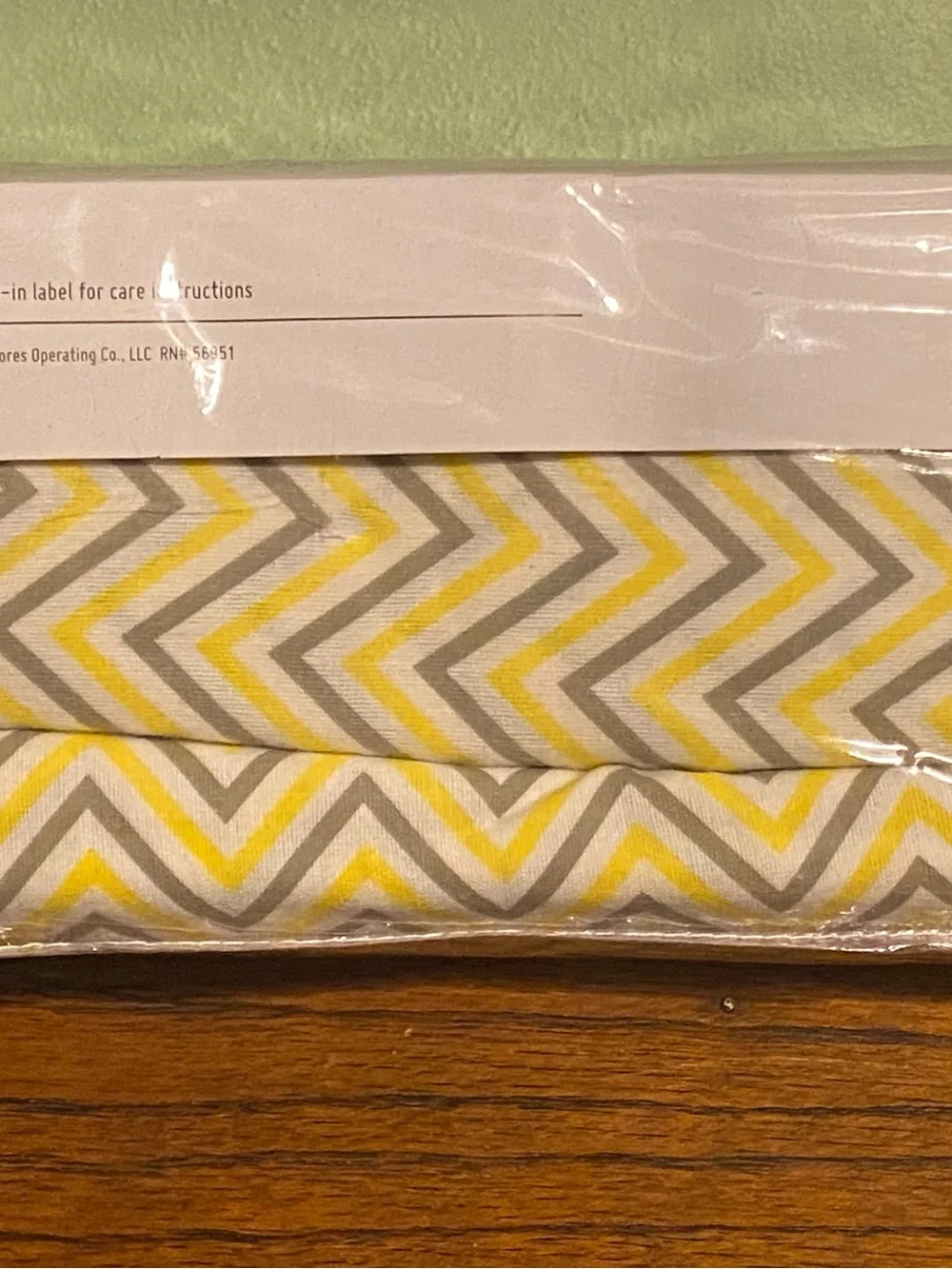 Flannel Sheet Set - Yellow & Gray Chevron (Full)